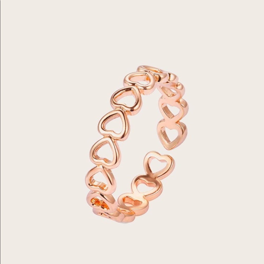 Hollow Heart Ring - Picture 4 of 4